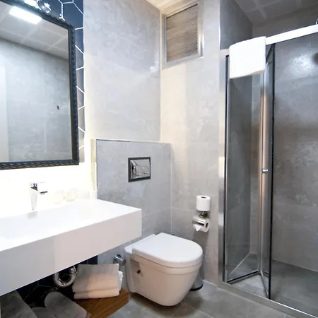 Forty Nisantasi & فندق