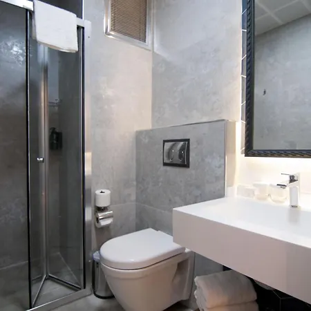 Forty Nisantasi Hotel *